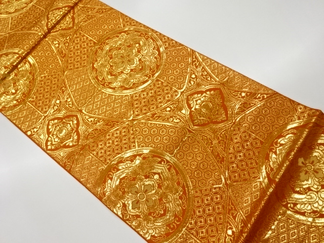 リサイクル　華文に古典柄模様織出し袋帯